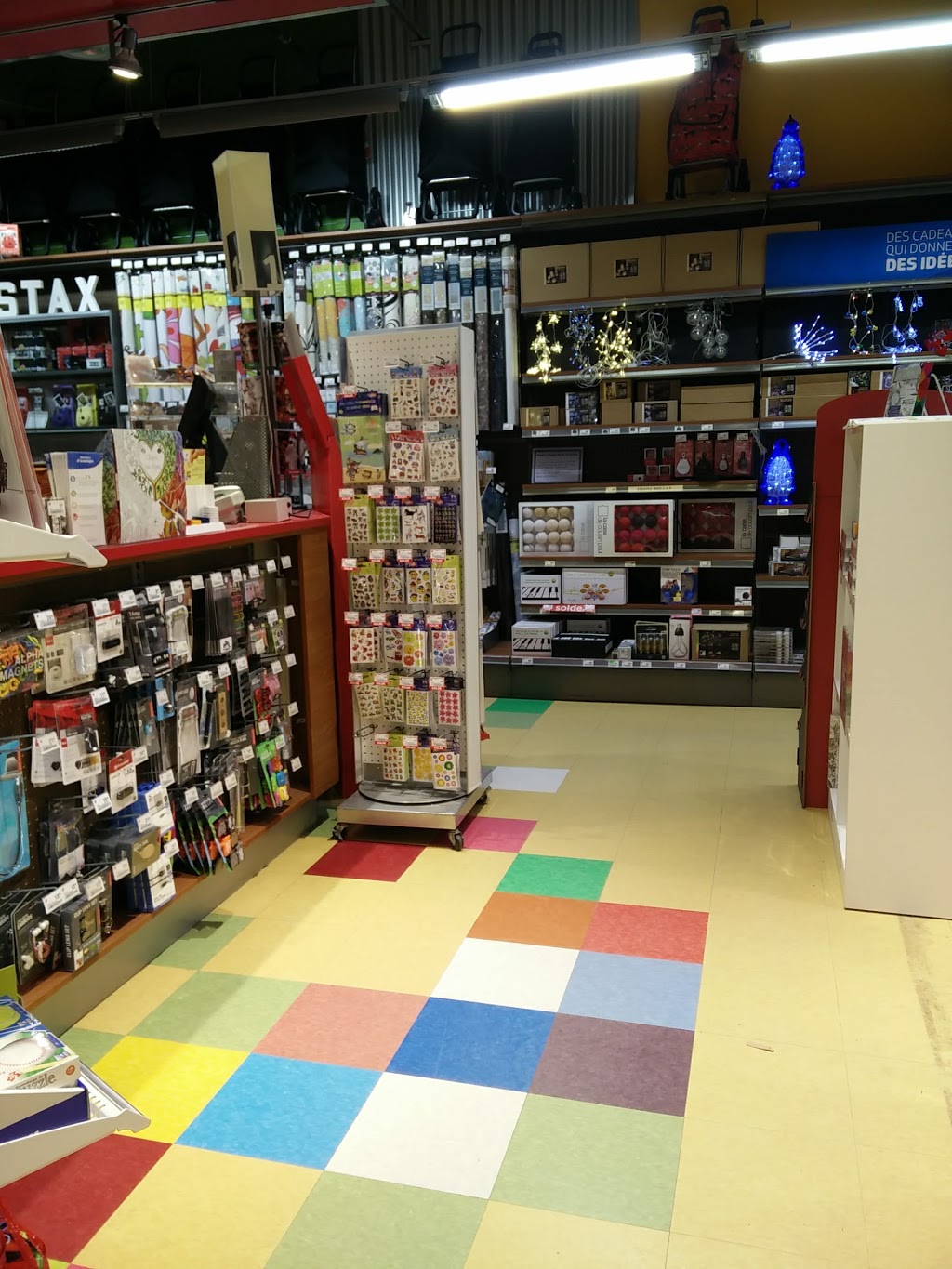 DeSerres | Les galeries Gatineau, 920 Boulevard Maloney O, Gatineau, QC J8T 3R6, Canada | Phone: (819) 246-9640