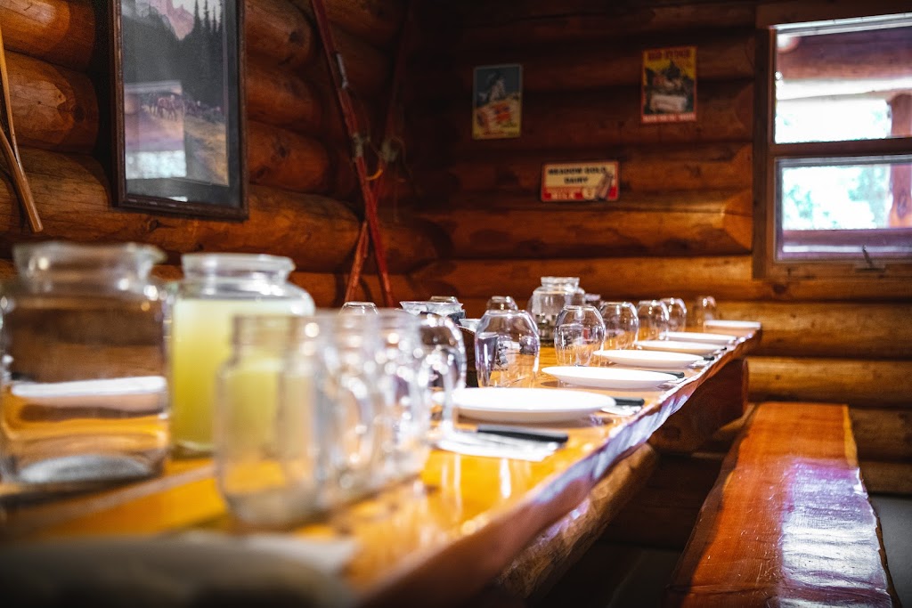Sundance Lodge | Brewster Creek Trail, Improvement District No. 9, AB T1L 1C1, Canada | Phone: (403) 762-4551
