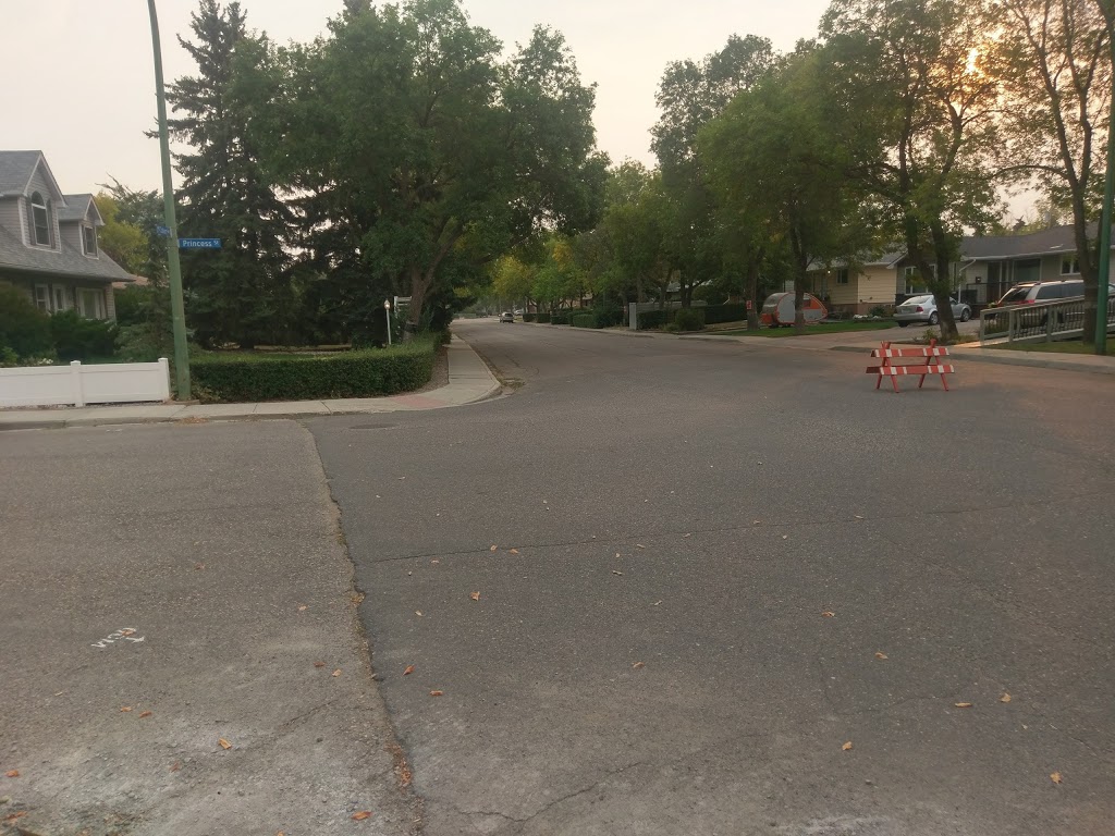 Caen Park | 2H6, 3800 McCallum Ave, Regina, SK S4S 2H6, Canada