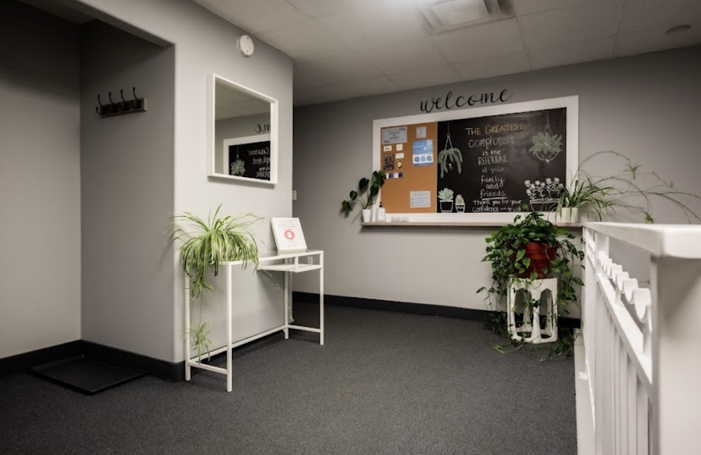 Taylor Hirtle Acupuncture | 7A Canal St, Dartmouth, NS B2Y 2W1, Canada | Phone: (902) 499-3658
