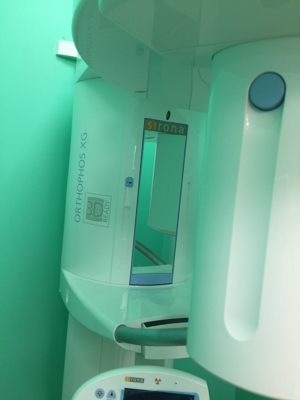 Sunway Dental | 3015 Winston Churchill Blvd, Mississauga, ON L5L 2V8, Canada | Phone: (905) 569-7773