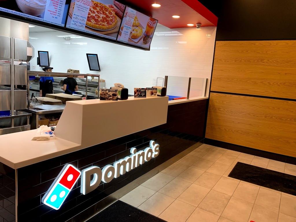 Dominos Pizza | 10 Dewside Dr #15, Brampton, ON L6R 3Y3, Canada | Phone: (289) 323-3323