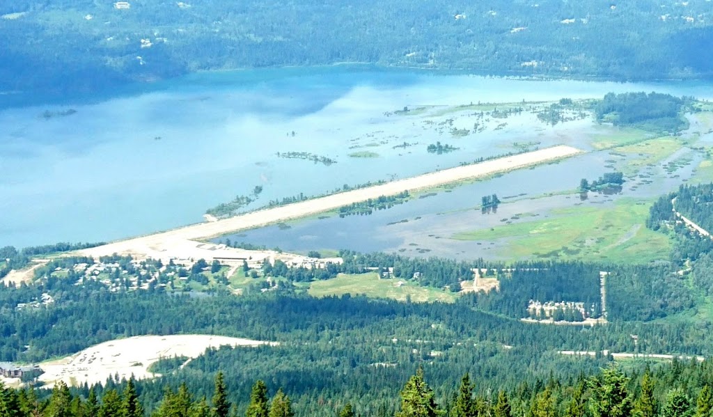 Revelstoke Airport (YRV) | 2913 Airport Way, Revelstoke, BC V0E 2S1, Canada | Phone: (250) 837-7007