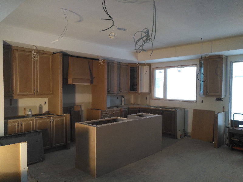 Oshawa Stucco and Home Renovation | 555 Ritson Rd S, Oshawa, ON L1H 5K6, Canada | Phone: (647) 628-8914