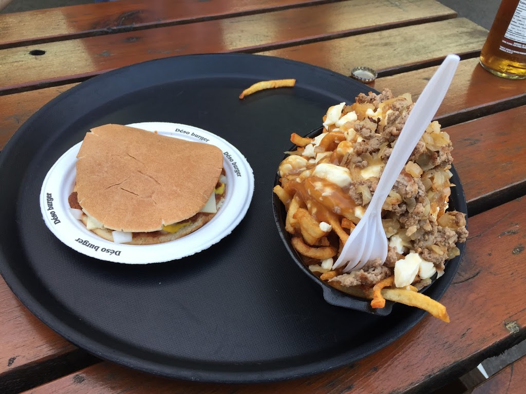 Deso Burger | 2080 Boul Sir-Wilfrid-Laurier, Saint-Bruno-de-Montarville, QC J3V 4P6, Canada | Phone: (450) 441-3663