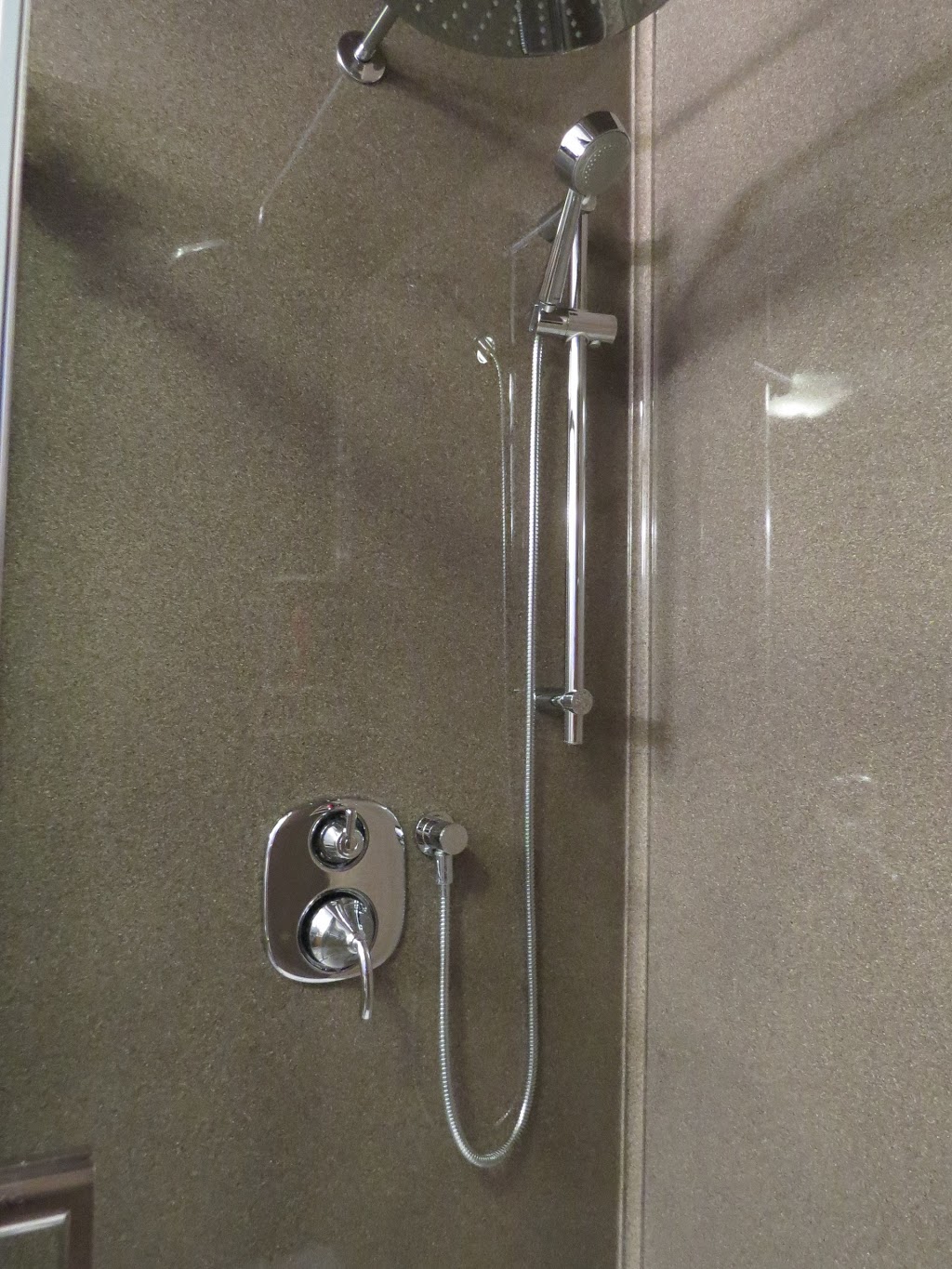 H & M Manufacturing, custom cultured marble | 455 German School Rd, Paris, ON N3L 3E1, Canada | Phone: (519) 442-4641