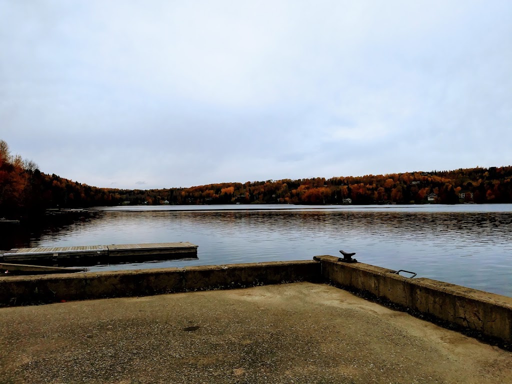 Fermé Marina le Nautique - Ouverture saison 2019 | 401 Chem. du Lac-Taureau, Saint-Michel-des-Saints, QC J0K 3B0, Canada | Phone: (514) 953-2833