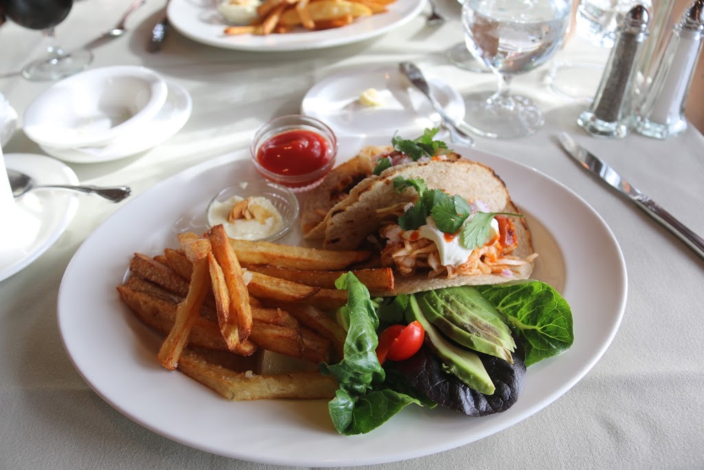 The Oyster Bar | 2578 Chuckanut Dr, Bow, WA 98232, USA | Phone: (360) 766-6185