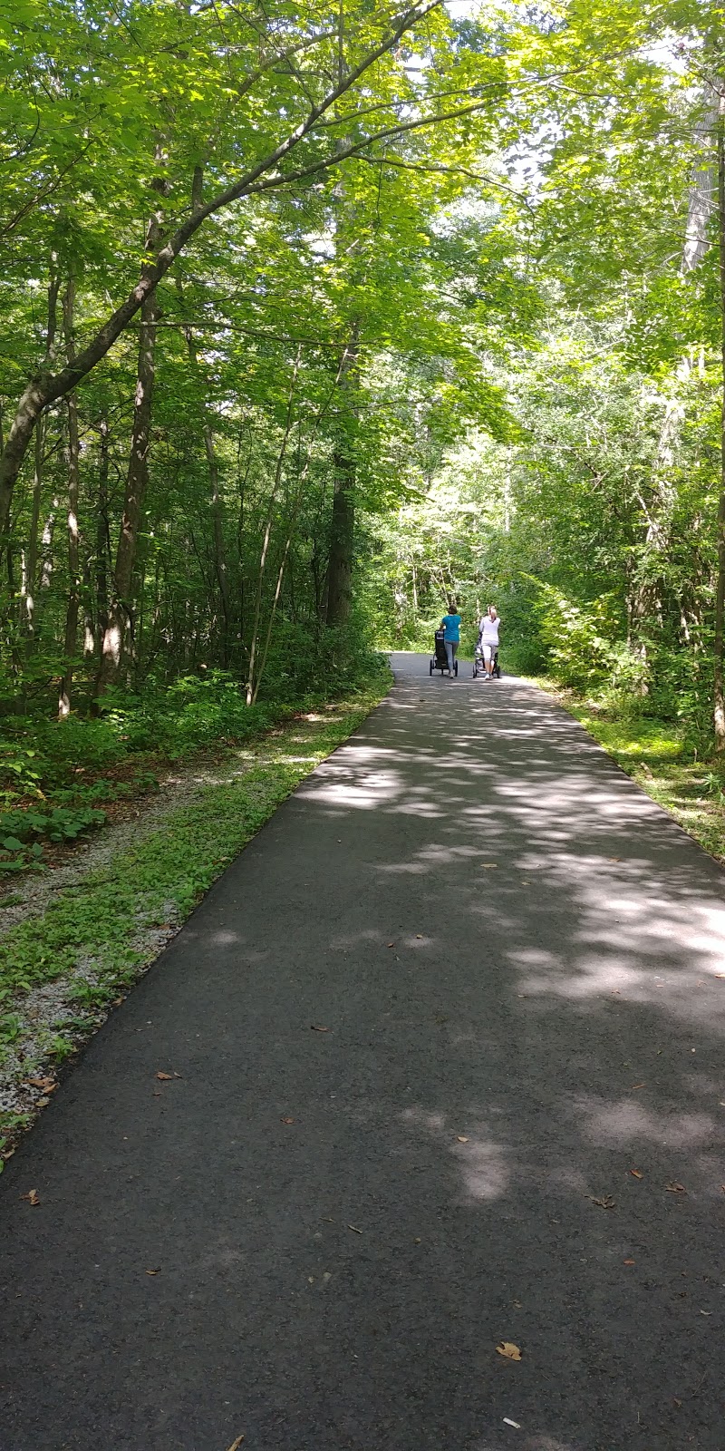 Cullen Park Trail (IroquoisTrail) | 5100-5198 Ashburn Rd, Whitby, ON L1M 1S9, Canada | Phone: (905) 655-2010