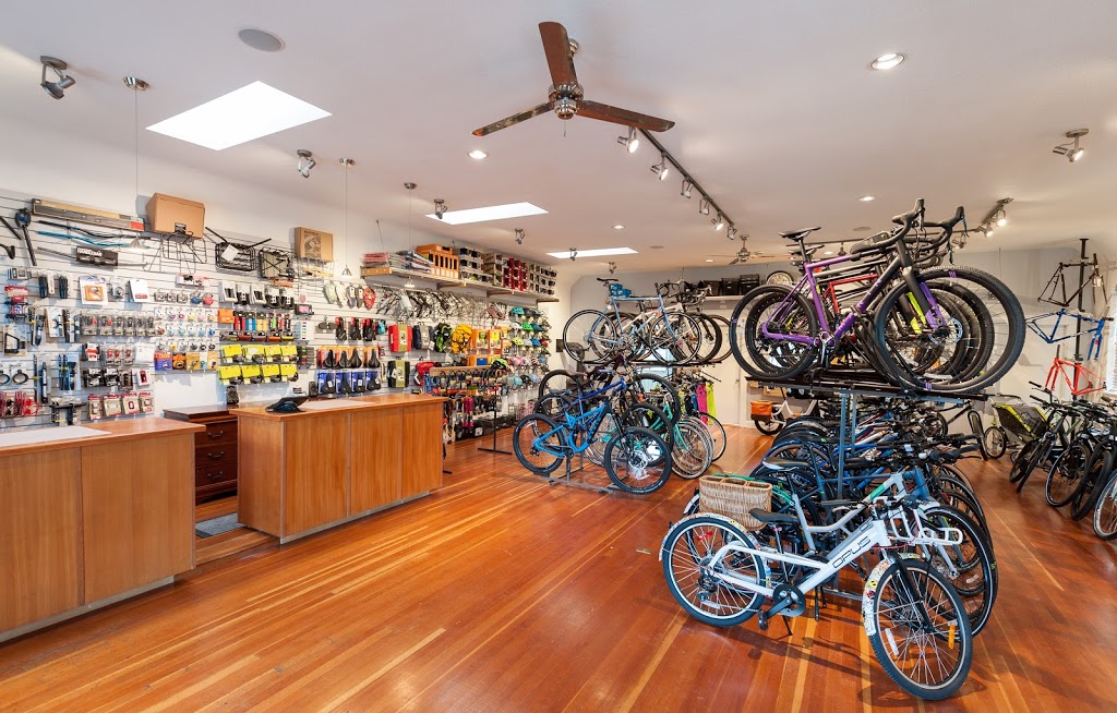 North Park Bike Shop | bicycle store | 1833 Cook St, Victoria, BC V8T 3P5, Canada | 2503862453 OR +1 250-386-2453