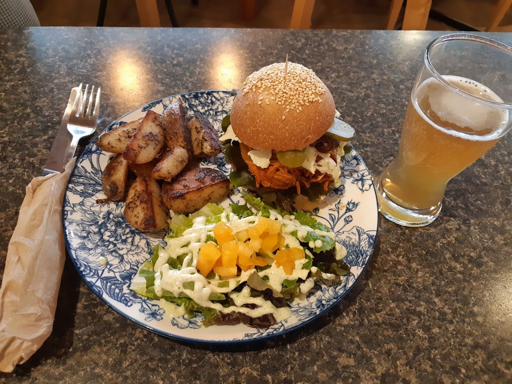 Vie & Cie | 931 Route Louis-Cyr, Saint-Jean-de-Matha, QC J0K 2S0, Canada | Phone: (450) 886-3336