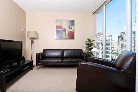 Mississauga Furnished Apartments | 3888 Duke of York Blvd Unit: 2520, Mississauga, ON L5B 4P5, Canada | Phone: (647) 885-5543