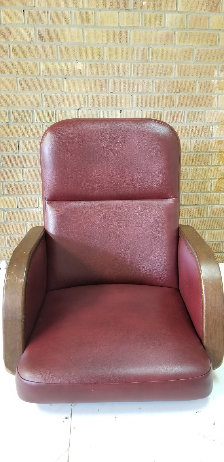 Cache Upholstery | 135 Oakdale Rd, North York, ON M3N 1W2, Canada | Phone: (416) 451-9596