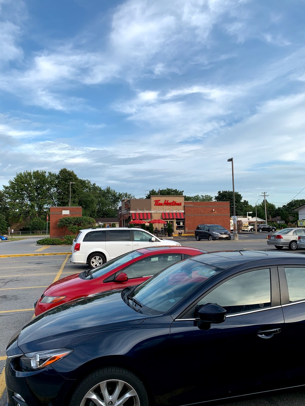 Goodwill Retail Store & Community Donation Centre | 4051 New St, Burlington, ON L7L 1S8, Canada | Phone: (905) 333-8989