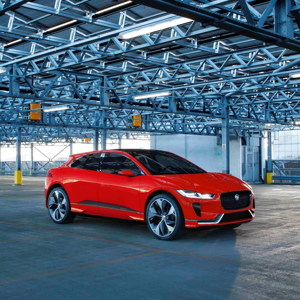 Jaguar Laval | 3475 Boulevard le Carrefour, Laval, QC H7T 3A3, Canada | Phone: (450) 688-1880
