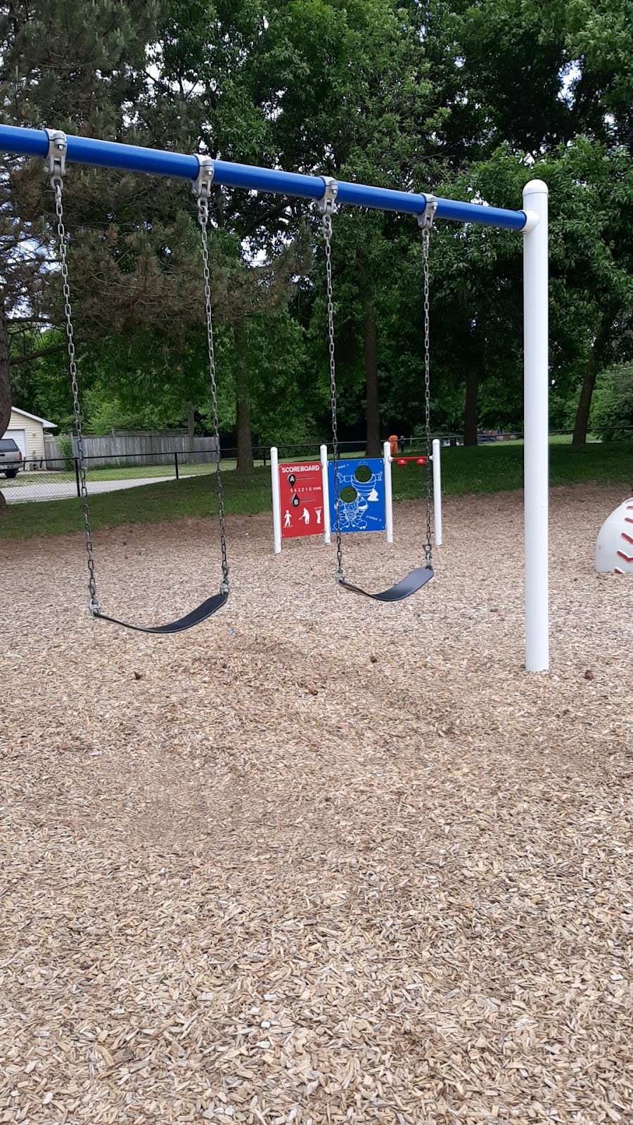 Duncan McLellen Park | 835 18th St E, Owen Sound, ON N4K 2B1, Canada | Phone: (519) 376-1440