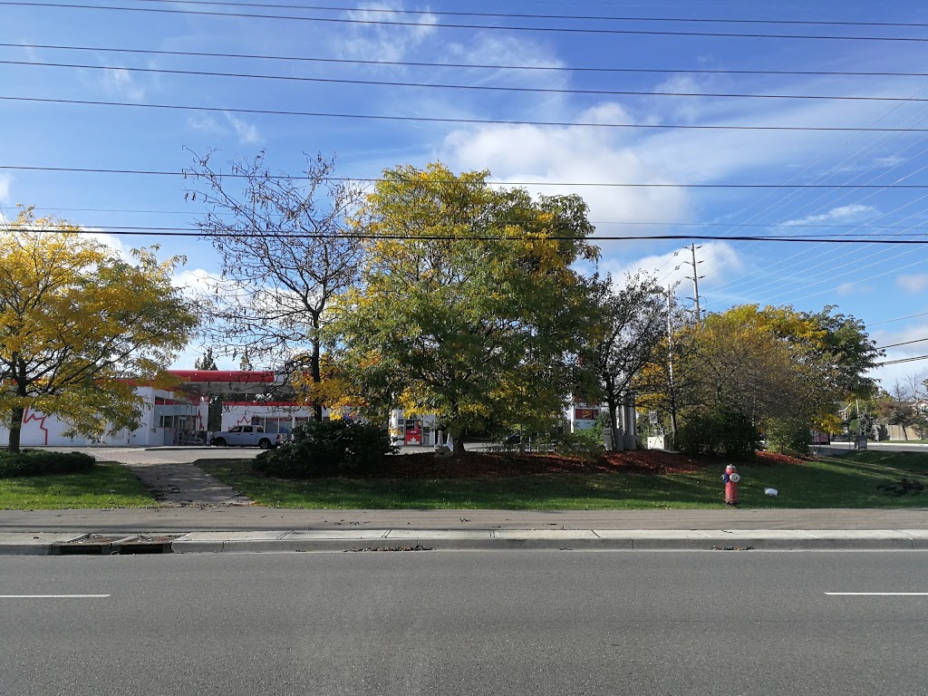 Petro-Canada & Car Wash | 1520 Britannia Rd W, Mississauga, ON L5M 6A1, Canada | Phone: (905) 812-8855