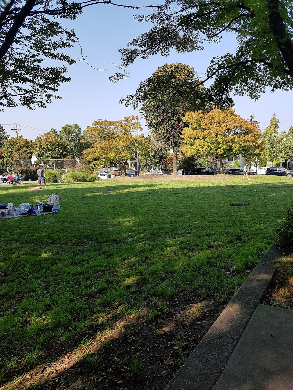 Mount Pleasant Park | 3161 Ontario St, Vancouver, BC V5T 2Z1, Canada | Phone: (604) 873-7000