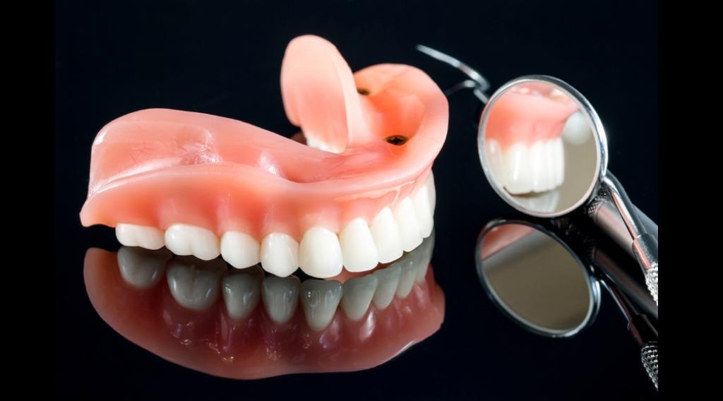 Firas Hajjar Denturologiste | 643 Rue Adoncour, Longueuil, QC J4G 2P6, Canada | Phone: (450) 651-2727