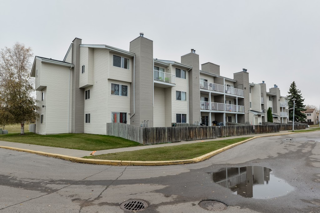 Suncourt Place | 16186 121 St NW, Edmonton, AB T5X 4M5, Canada | Phone: (780) 413-4471