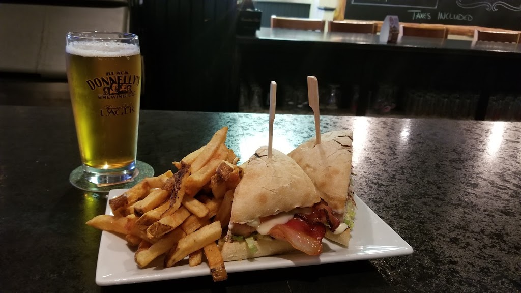 The Ridge Roadhouse | 12 Wellington St W, Exeter, ON N0M 1S1, Canada | Phone: (519) 235-1033