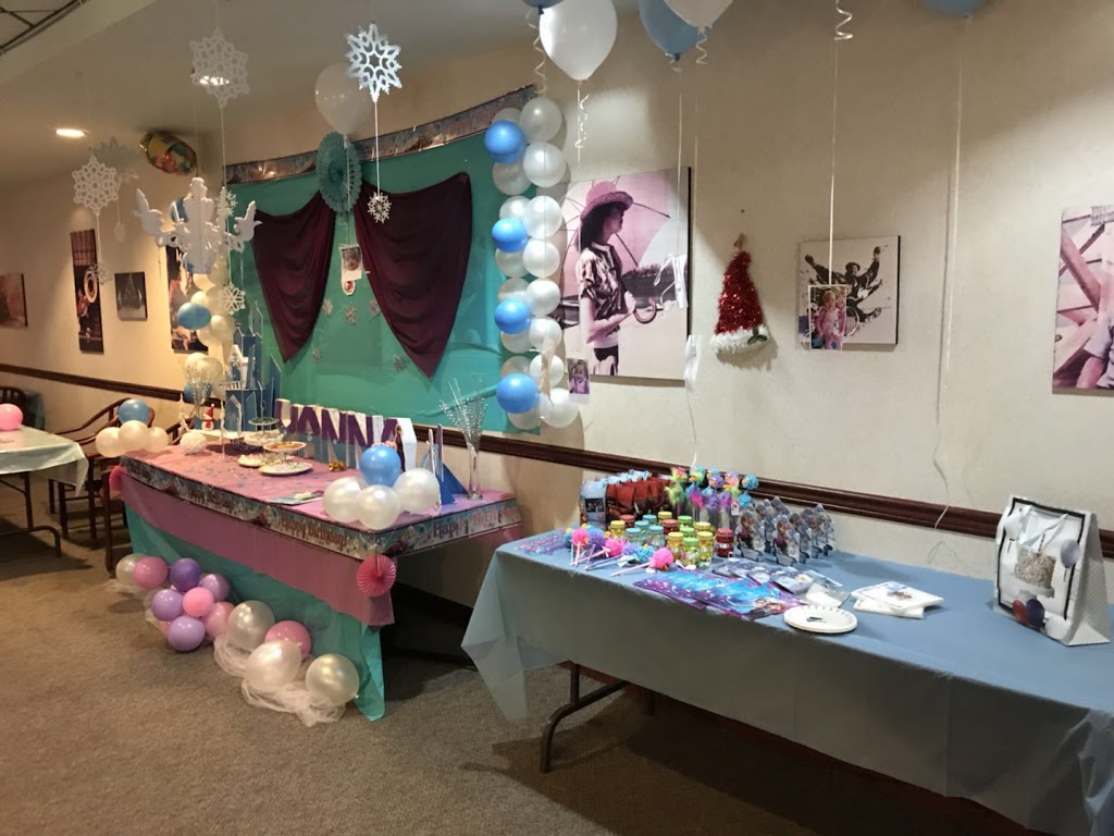 Penticton Buffet | 2987 Skaha Lake Rd, Penticton, BC V2A 6G3, Canada | Phone: (250) 492-8338