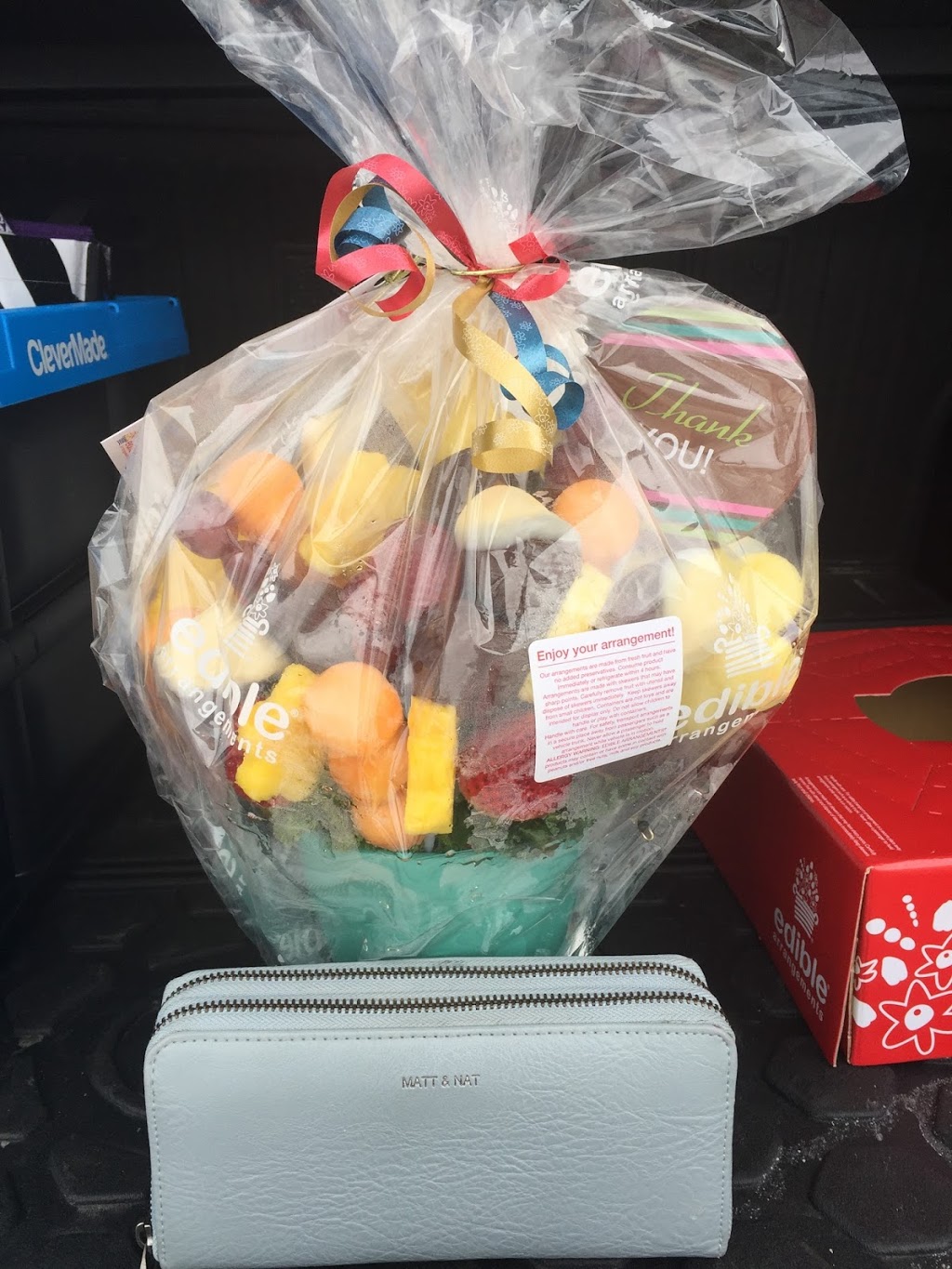 Edible Arrangements | 575 Ontario St S, Milton, ON L9T 2N2, Canada | Phone: (905) 636-0844