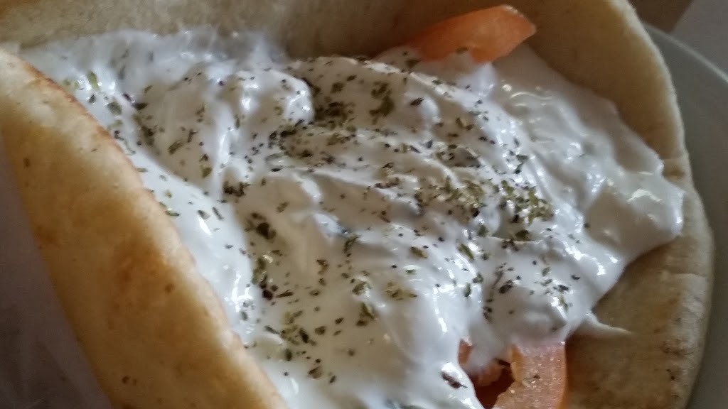 Guimello Pizza | 9160 Rue Airlie, LaSalle, QC H8R 2A5, Canada | Phone: (514) 363-4444