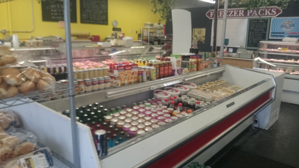 The Corner Market | store | 2225 Ferndale Drive, Barrie, ON L4N 6B9, Canada | 7057283071 OR +1 705-728-3071