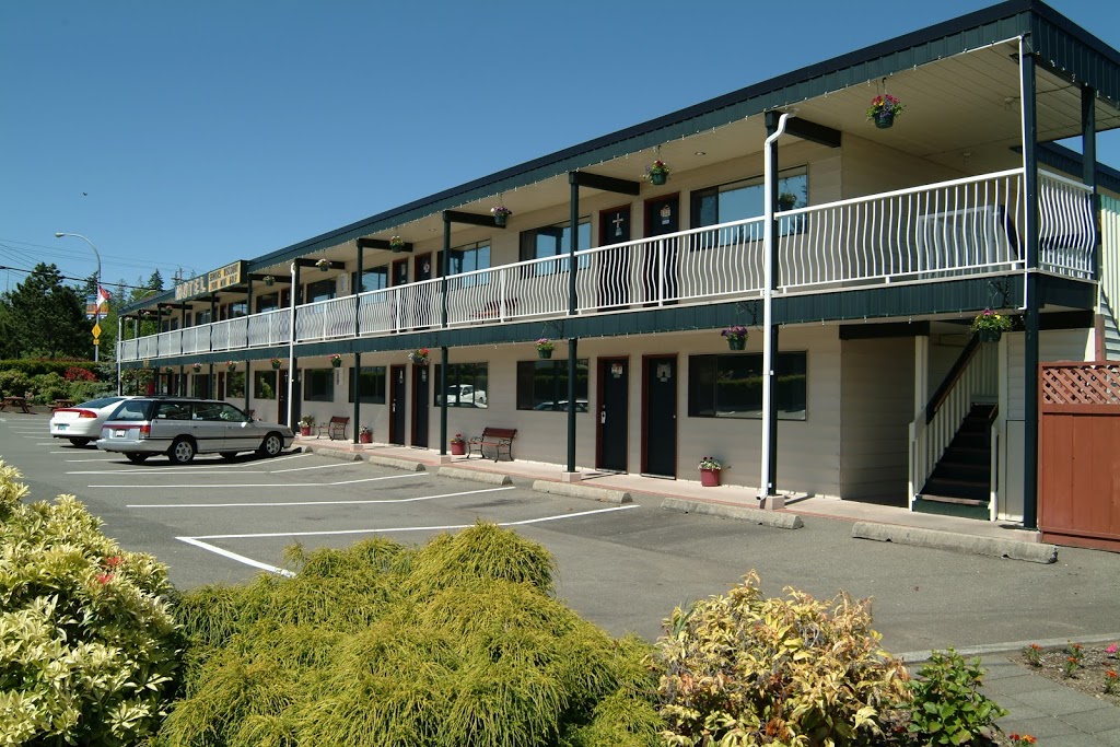 Paradise Seashell Motel | 411 Island Hwy W, Parksville, BC V9P 1A1, Canada | Phone: (250) 248-6171