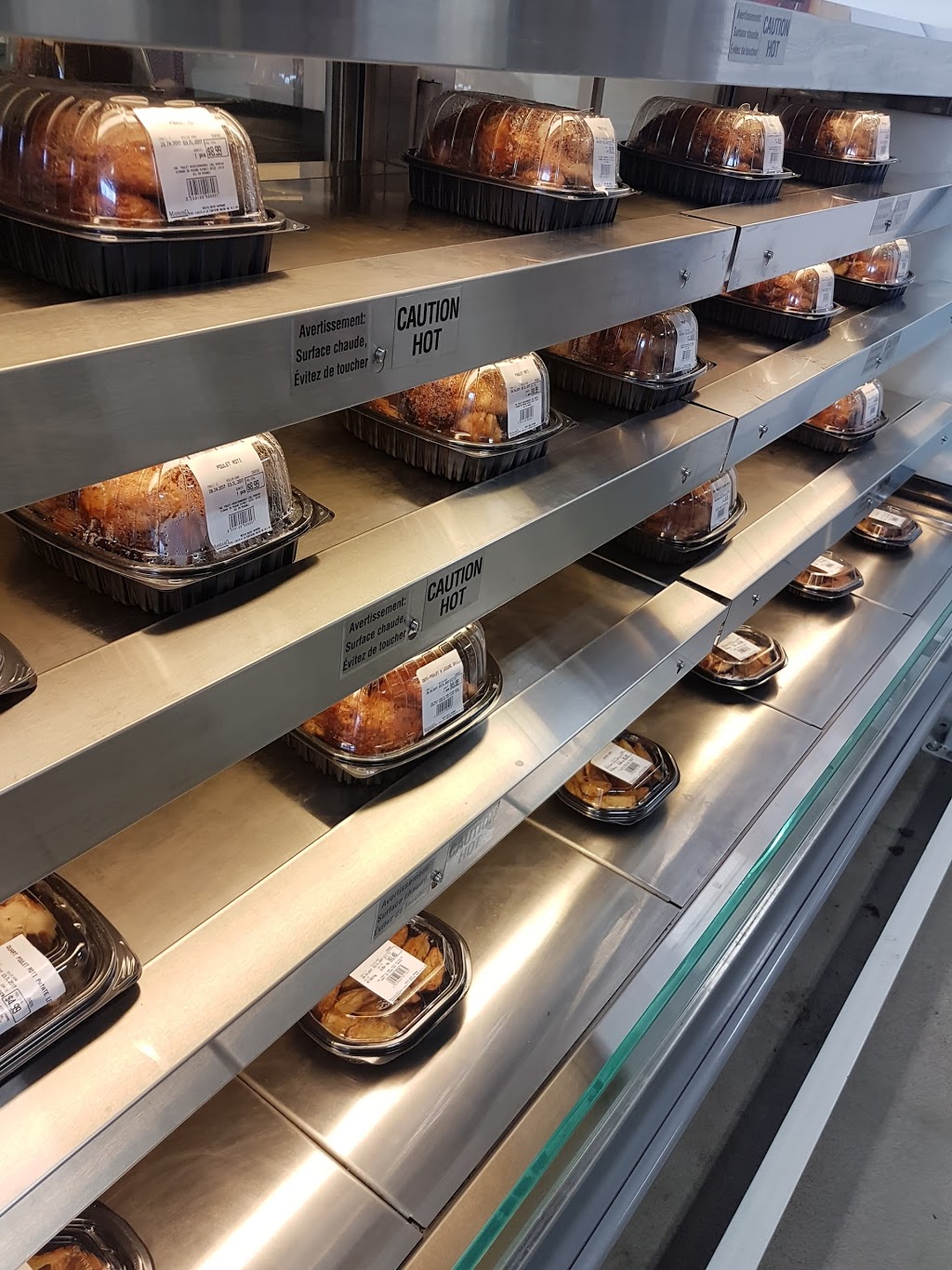 Mayrand entrepôt dalimentation | 9701 Boulevard Louis-H. La Fontaine, Anjou, QC H1J 2A3, Canada | Phone: (514) 255-9330