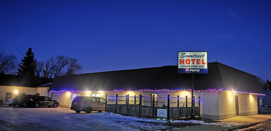 Somerset Hotel | 271 Carlton Ave, Somerset, MB R0G 2L0, Canada | Phone: (204) 744-2112