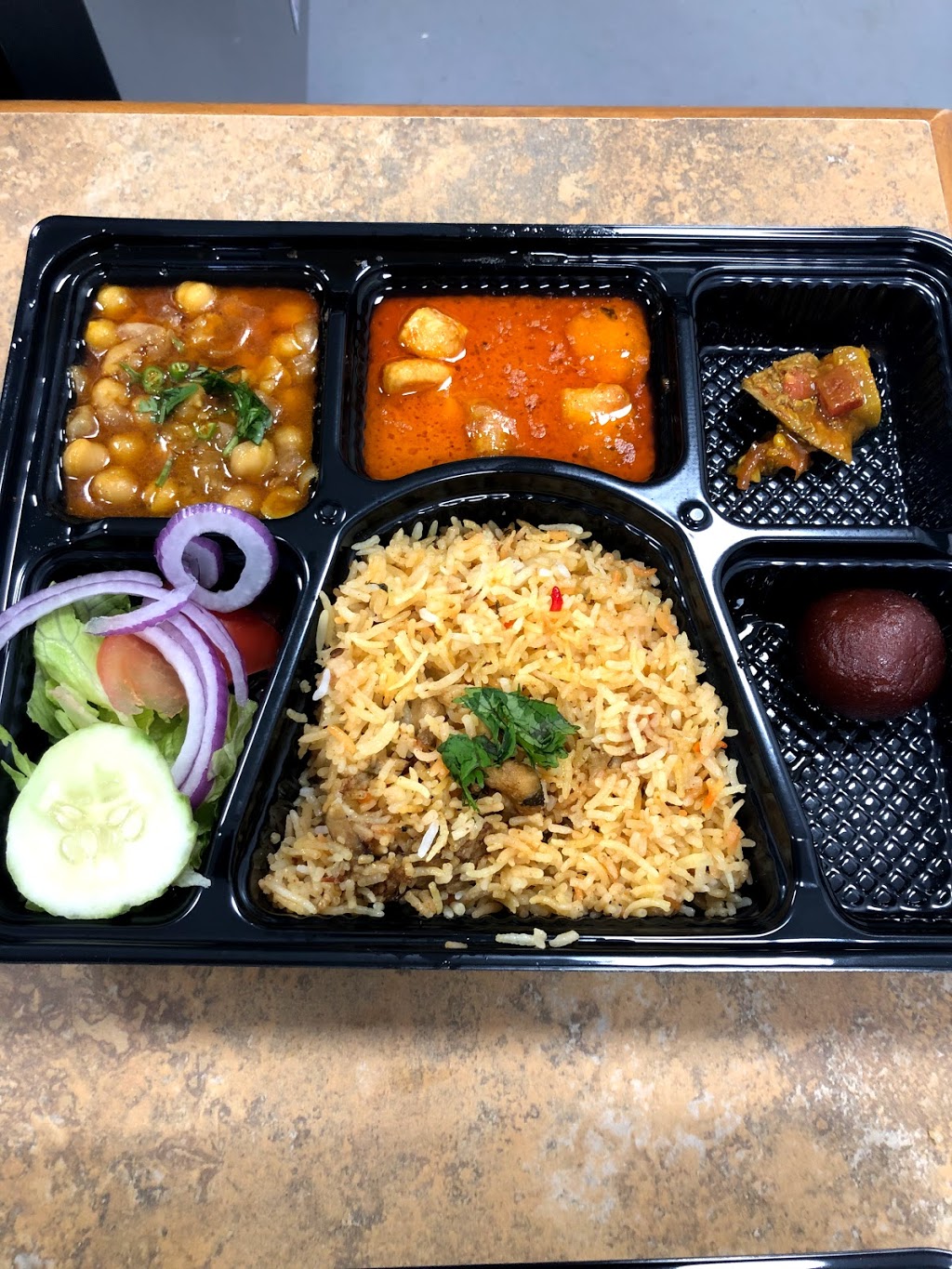 Kabab and Thali Restaurant | 6175 Dunn St, Niagara Falls, ON L2G 2P4, Canada | Phone: (905) 358-8000