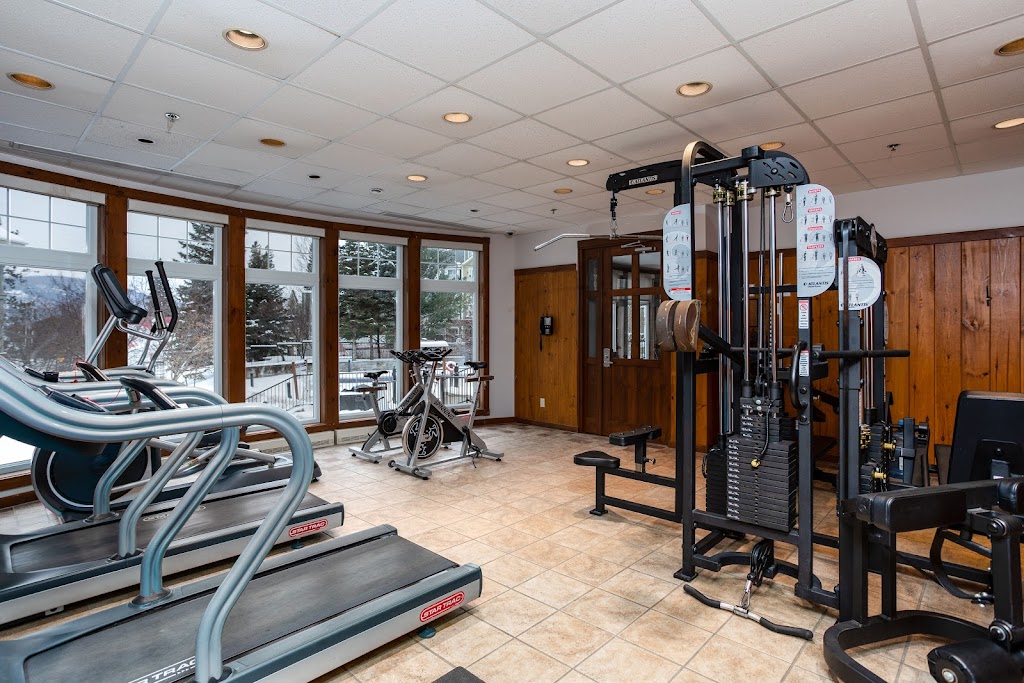 Tour des Voyageurs | 151 Chemin du Curé Deslauriers, Mont-Tremblant, QC J8E 1C9, Canada | Phone: (819) 681-1000
