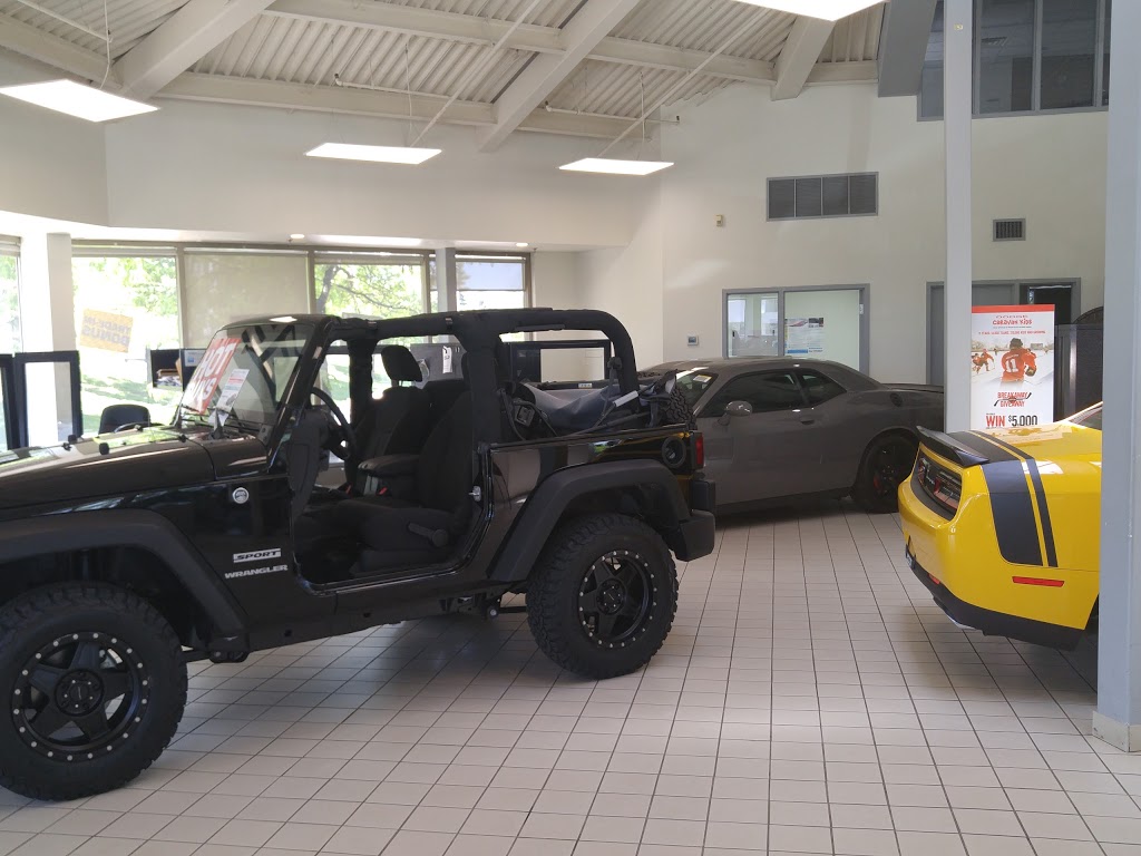 Go Auto Mississauga Chrysler Dodge Jeep Ram | 2260 Battleford Rd, Mississauga, ON L5N 3K6, Canada | Phone: (905) 567-1700