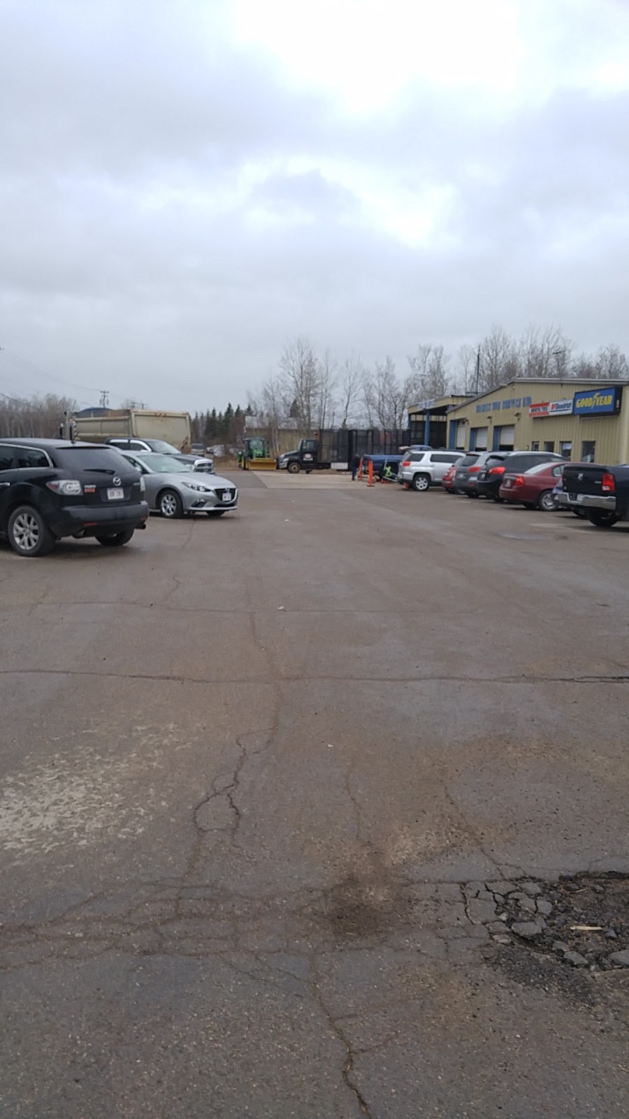 Sussex Tire Service Ltd | 116 Leonard Drive, Sussex, NB E4E 2R1, Canada | Phone: (506) 433-2166
