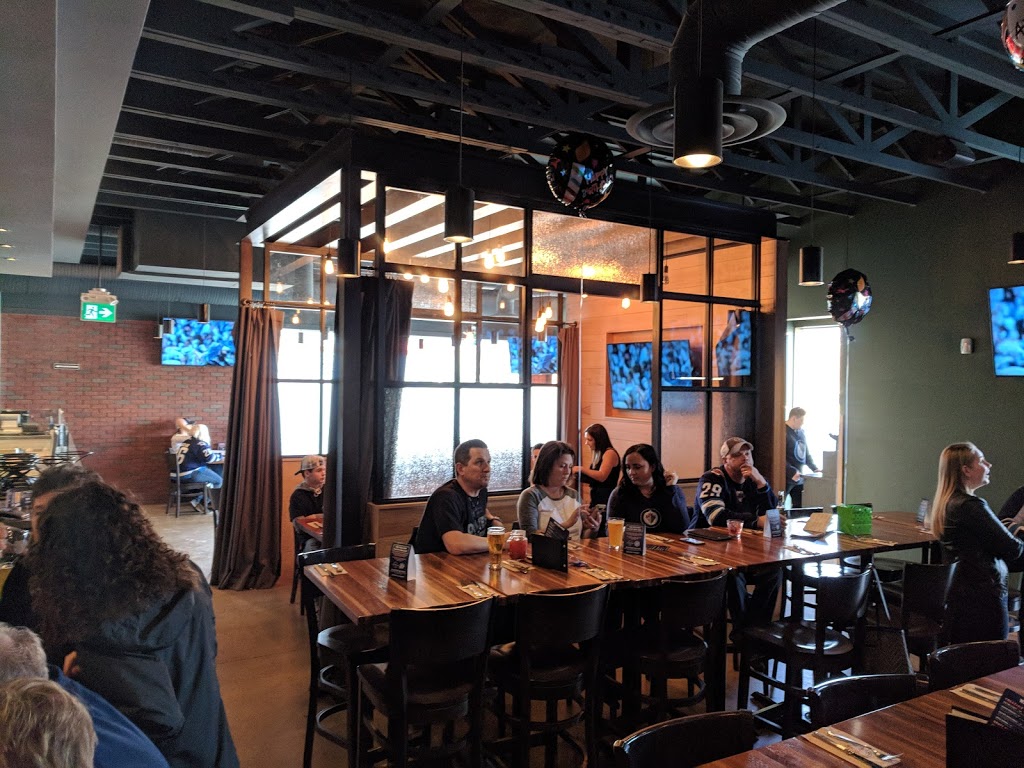 Carbone Coal Fired Pizza | 680 St Annes Rd, Winnipeg, MB R2N 3M6, Canada | Phone: (204) 615-8117