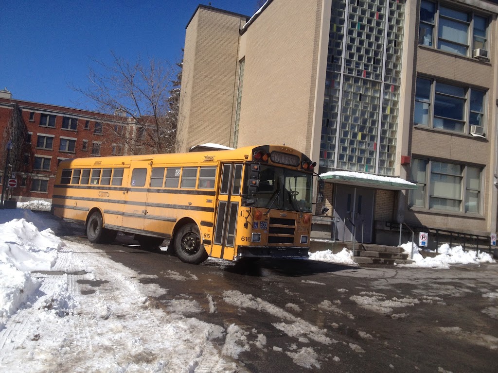 Autobus Gerald Seguin | 4010 Bd Dagenais O, Laval, QC H7R 1L2, Canada | Phone: (450) 622-8242