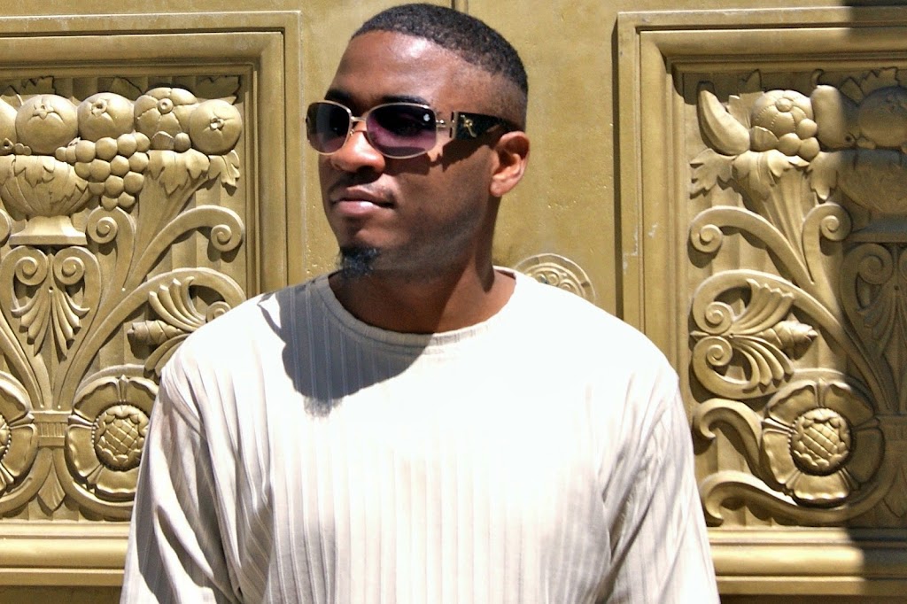 BLOW_FLYY | 63 McKnight Dr, Scarborough, ON M1B 2Z4, Canada | Phone: (647) 274-0286