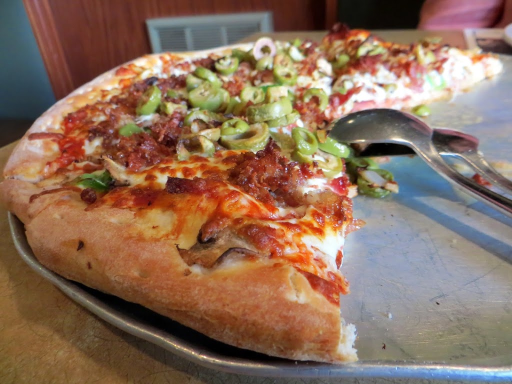 Restaurant Bravo St-Lazare Pizzeria | 1867 Chemin Ste Angélique, Saint-Lazare, QC J7T 2X9, Canada | Phone: (450) 455-4604