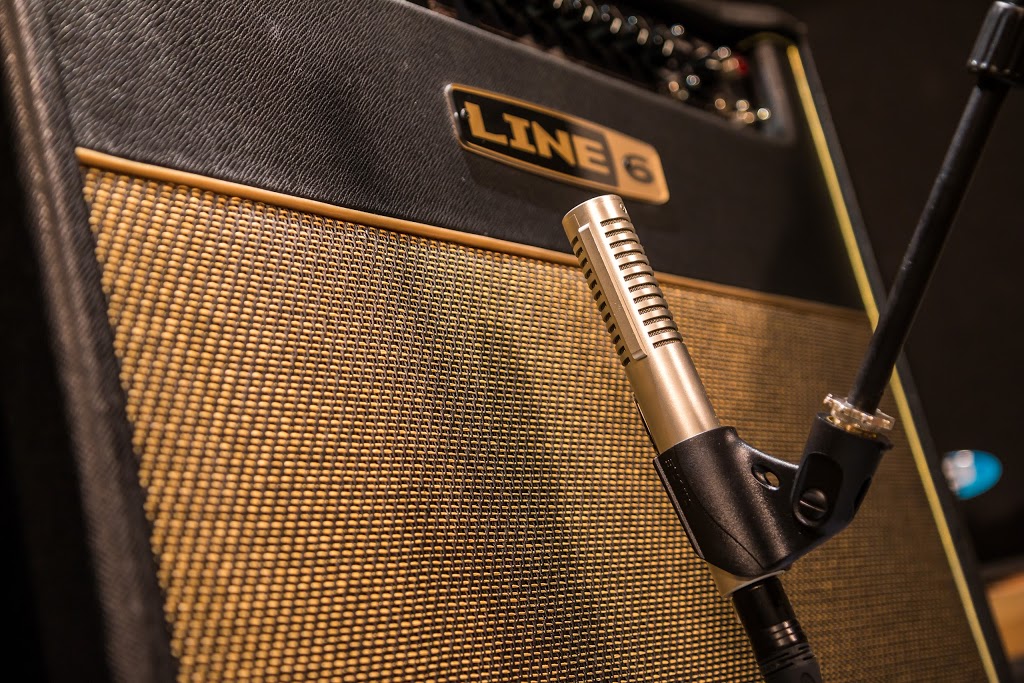 Random Music Studio | 380 Rue des Berges, Trois-Rivières, QC G8Y 5J2, Canada | Phone: (819) 266-6529
