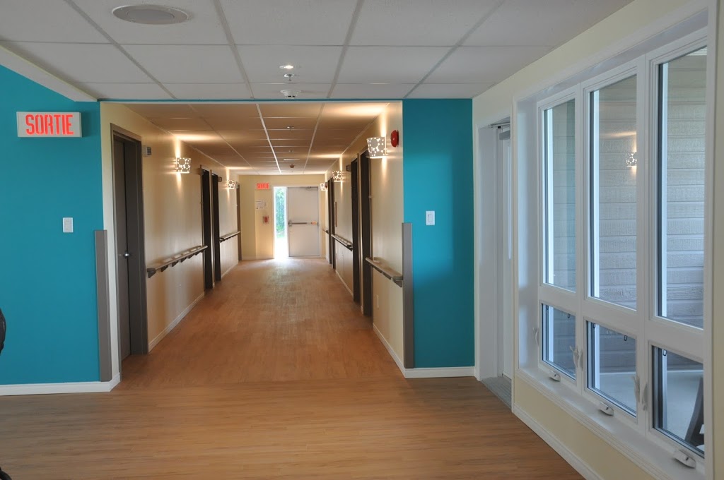 Résidence Boiscastel | 399 Rue Court, Coaticook, QC J1A 1L7, Canada | Phone: (819) 849-6658