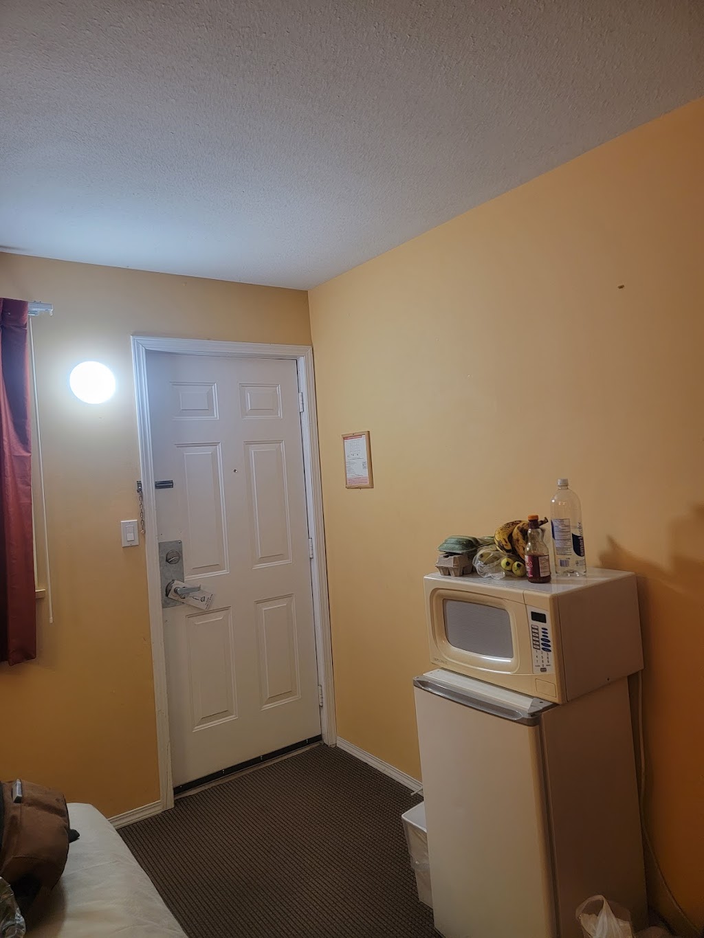 Riverside Motel | 827 Trans-Canada Hwy, Cache Creek, BC V0K 1H0, Canada | Phone: (250) 457-9500