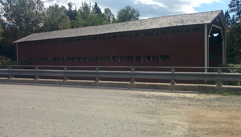 Club Hiboux | 21 Rte du Collège, Saint-Onésime, QC G0R 3W0, Canada | Phone: (418) 856-4522