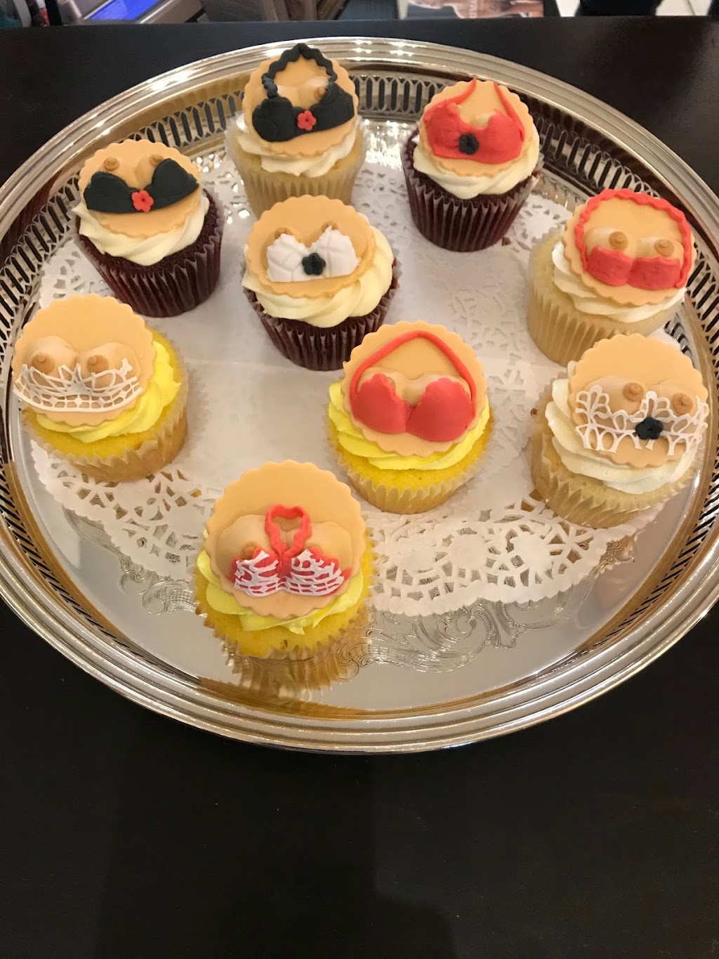 JYK Cakes Supplies | 34 Knupp Rd, Barrie, ON L4N 0P6, Canada | Phone: (705) 999-2860