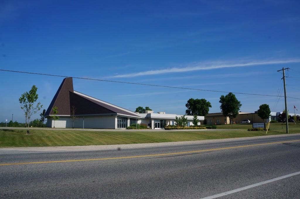 St. Josephs Roman Catholic Church | 1025 Wallace Ave N, Listowel, ON N4W 1M6, Canada | Phone: (519) 291-4400