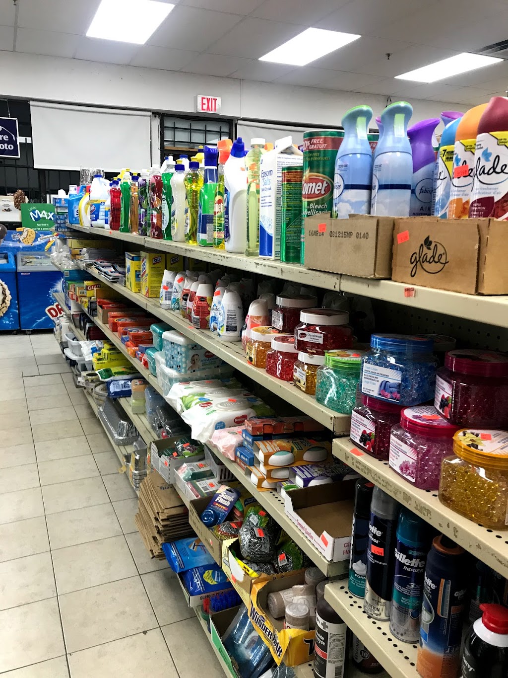 Warden Convenience | 2535 Warden Ave, Scarborough, ON M1W 2L6, Canada | Phone: (647) 351-1002