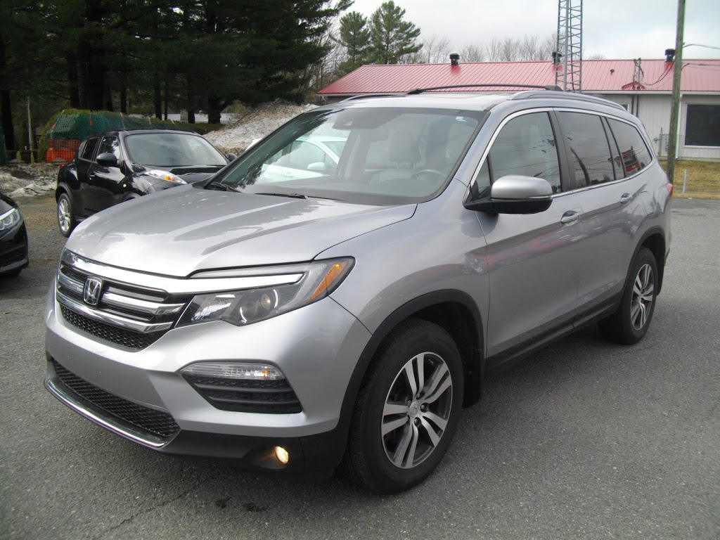 Automobiles Courtois & Fils Inc | 1322 Rue Notre Dame O, Victoriaville, QC G6P 7L6, Canada | Phone: (888) 929-8790