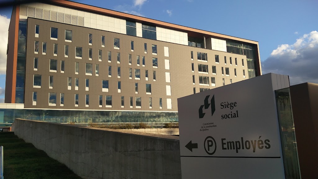 CCQ - Montréal | 1201 Boul Crémazie E, Montréal, QC H2M 0A6, Canada | Phone: (888) 842-8282