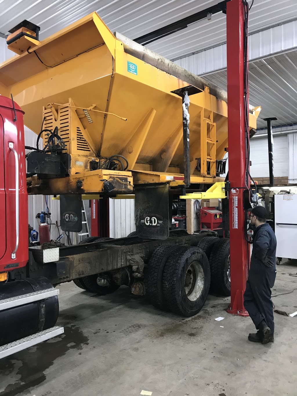 Garage Martin Allard inc | 445 Rue Principale, Sainte-Brigitte-des-Saults, QC J0C 1E0, Canada | Phone: (819) 336-4160